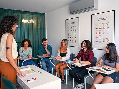 Study, Work and Volunteer - Praktikum in Madrid (Spanisch), Spanien